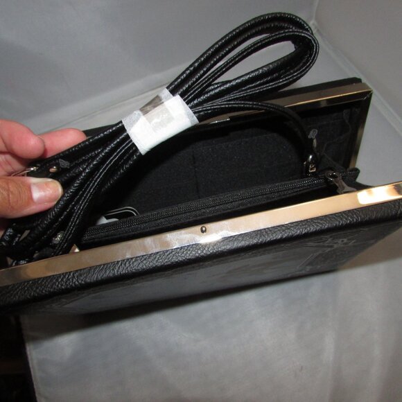 Loungefly Torrid Star Wars Book Purse / Clutch New With Tags - Picture 6 of 6